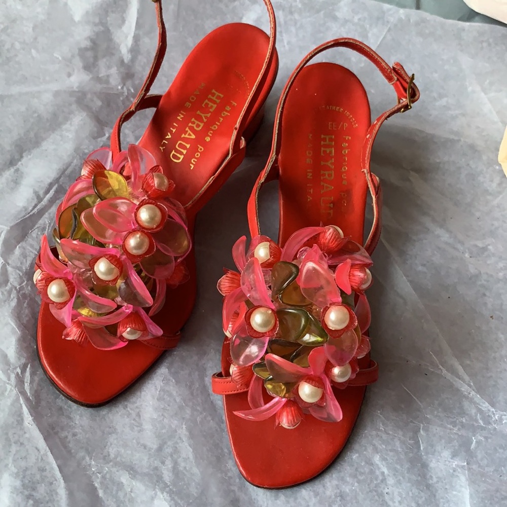 Vintage Heyraud “Soiree/P” leather and lucite sandals size 4?